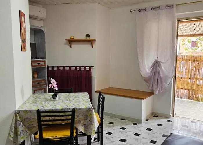 Casa Carlo アパート *